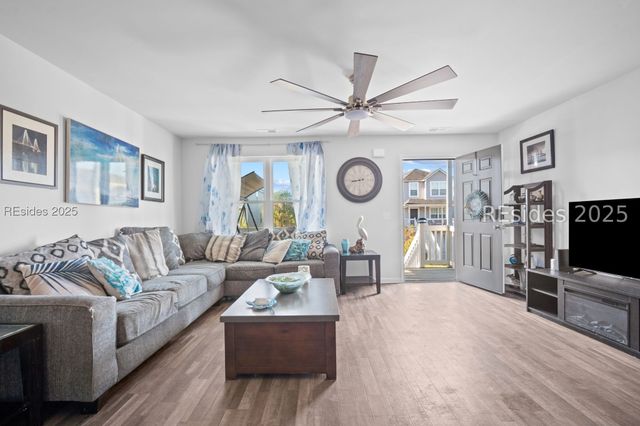 5 Palmetto Breeze Cir, Beaufort, SC 29907