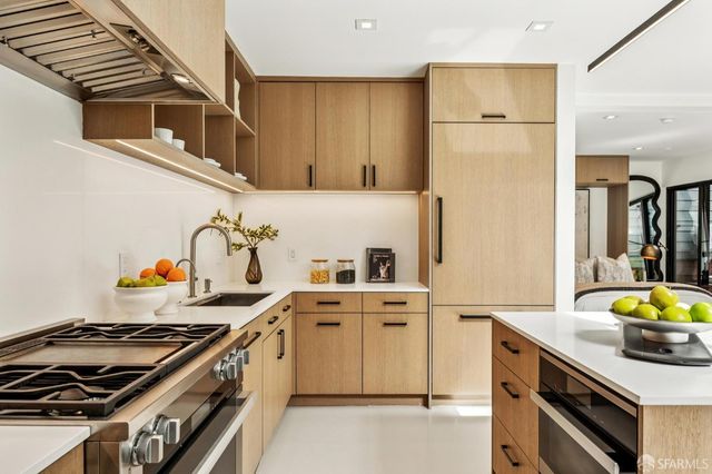 242 Alma Street, San Francisco, CA 94117