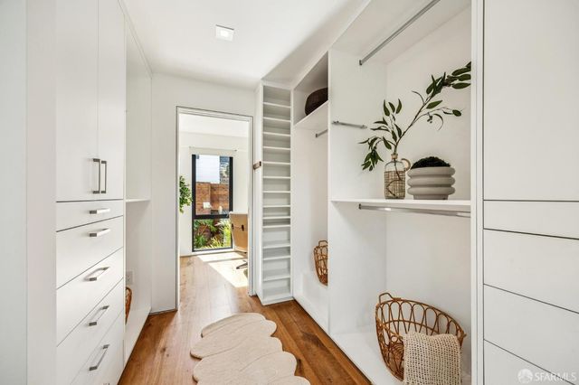 242 Alma Street, San Francisco, CA 94117