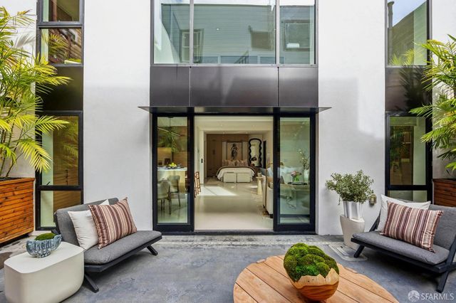 242 Alma Street, San Francisco, CA 94117