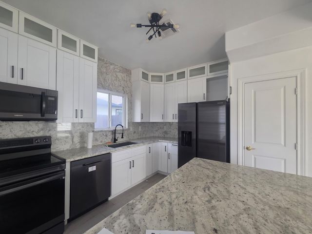 42 Road 5102 L, Cleveland, TX 77327