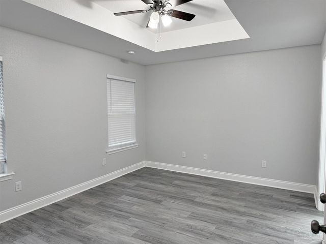 3013 N 36th Ave, Milton, FL 32583