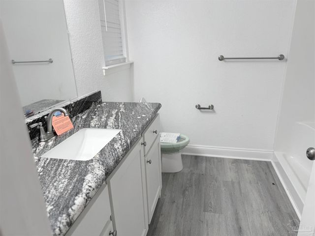 3013 N 36th Ave, Milton, FL 32583