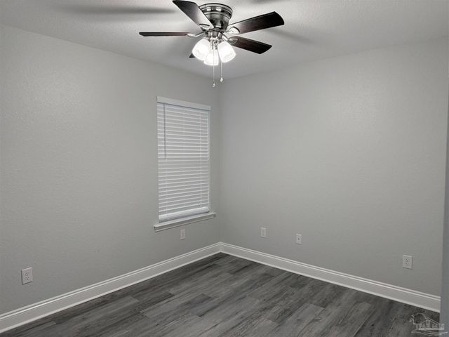 3013 N 36th Ave, Milton, FL 32583