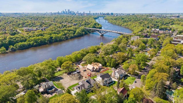 110 Mississippi River Boulevard N, Saint Paul, MN 55104