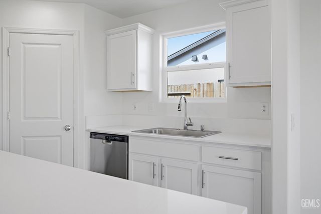 0 8824 Scintilla Ave, Bakersfield, CA 93311