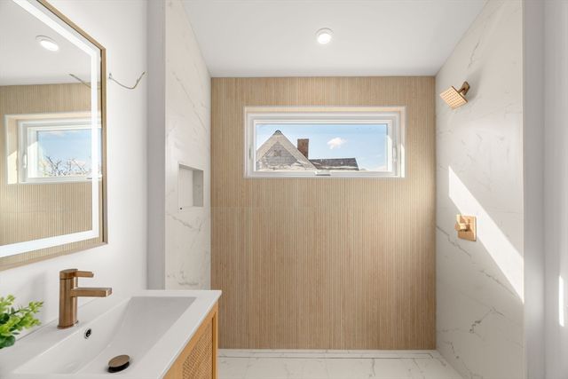 106 Electric Ave 3, Somerville, MA 02144