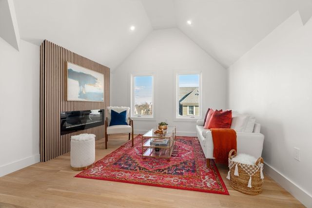 106 Electric Ave 3, Somerville, MA 02144