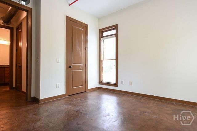 250 Martha Drive 304, Athens, GA 30606