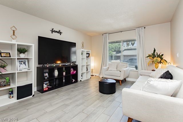5445 El Roble Court, Las Vegas, NV 89120