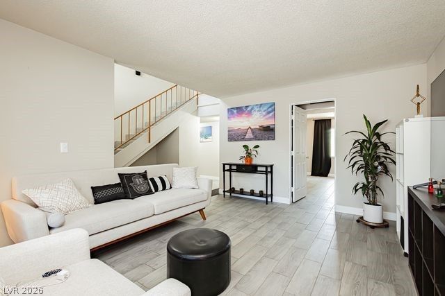 5445 El Roble Court, Las Vegas, NV 89120