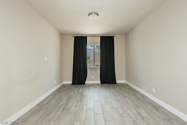 5445 El Roble Court, Las Vegas, NV 89120