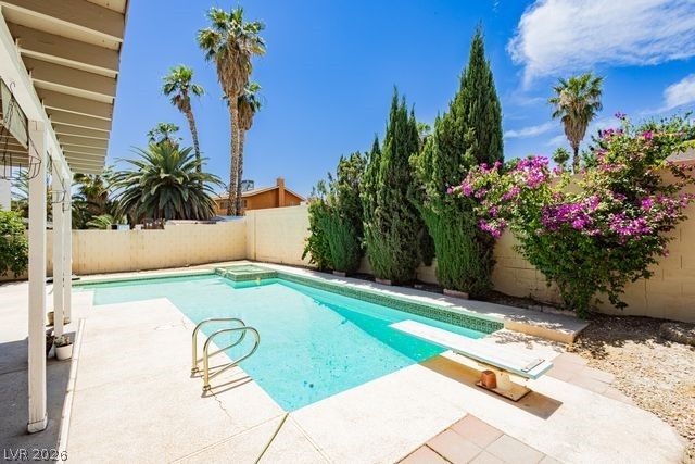 5445 El Roble Court, Las Vegas, NV 89120