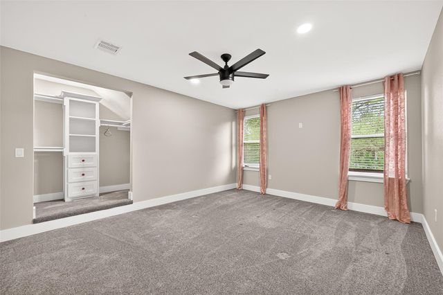 803 County Road 772, Damon, TX 77430