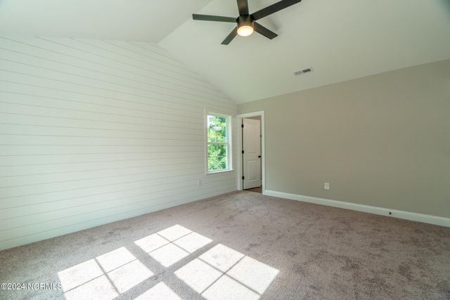 2106 Holly Drive, Wilmington, NC 28401
