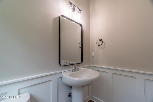 2106 Holly Drive, Wilmington, NC 28401