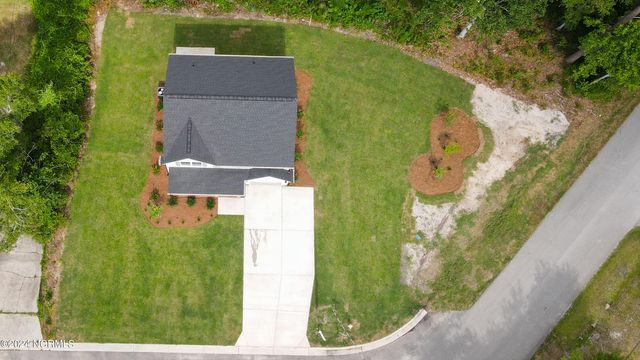 2106 Holly Drive, Wilmington, NC 28401