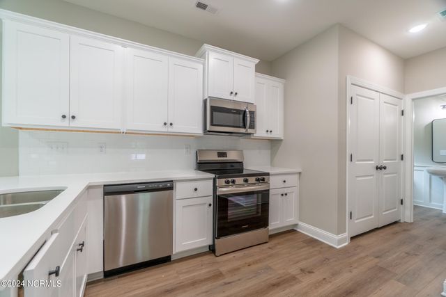 2106 Holly Drive, Wilmington, NC 28401