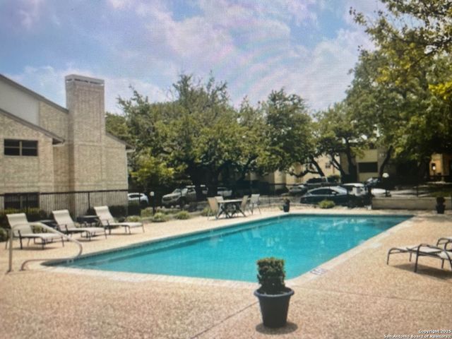 11843 Braesview Apt 2007, San Antonio, TX 78213