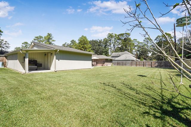 1006 Castle Hill Trail, Houston, TX 77339