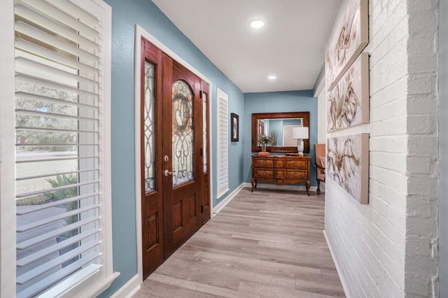 1006 Castle Hill Trail, Houston, TX 77339