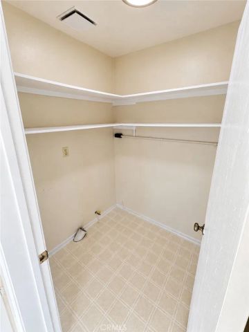 2 Greenleaf, Irvine, CA 92604