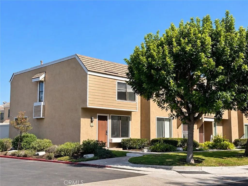 2 Greenleaf, Irvine, CA 92604