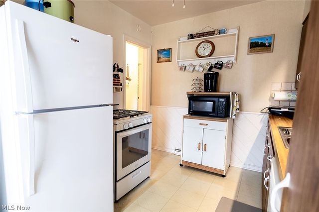 1837 Cameroon Court, Akron, OH 44305