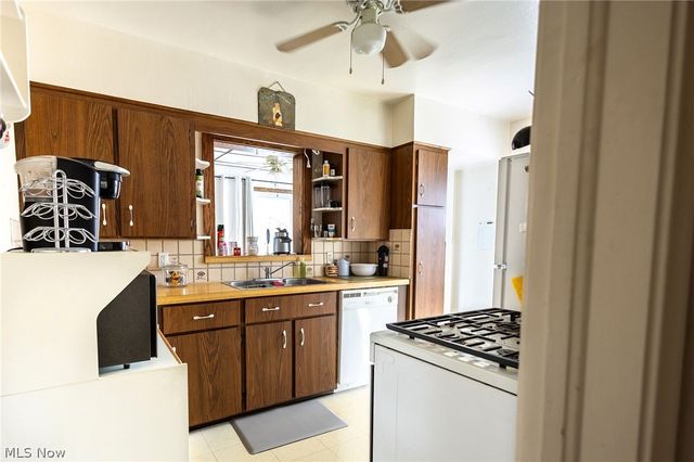 1837 Cameroon Court, Akron, OH 44305