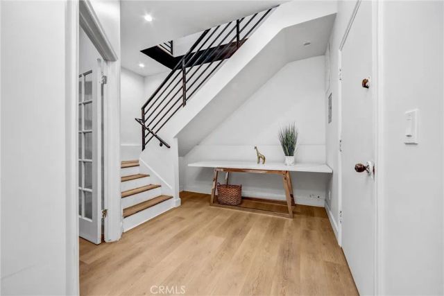 3735 Division Street, Los Angeles, CA 90065