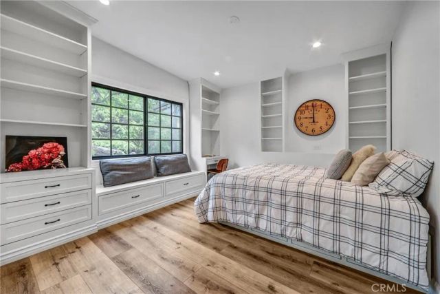 3735 Division Street, Los Angeles, CA 90065