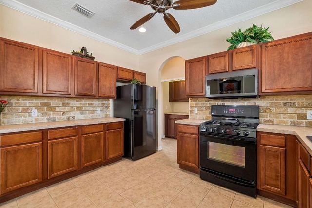 12215 ADVENTURE DRIVE, Riverview, FL 33579