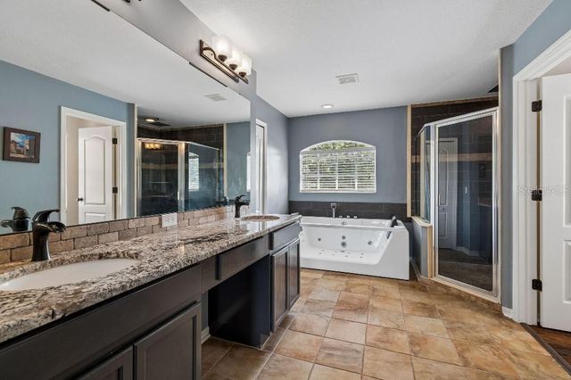 12215 ADVENTURE DRIVE, Riverview, FL 33579