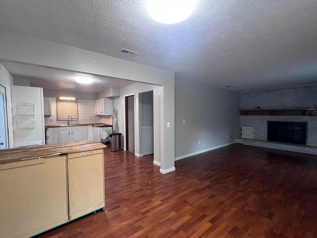 1361 KY-92, Pineville, KY 40977