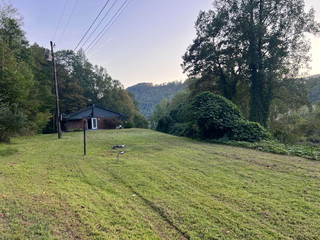 1361 KY-92, Pineville, KY 40977
