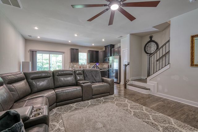 563 Preakness, Spartanburg, SC 29301