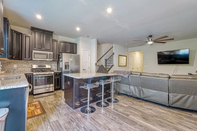 563 Preakness, Spartanburg, SC 29301