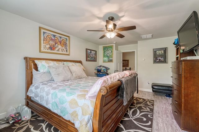 563 Preakness, Spartanburg, SC 29301