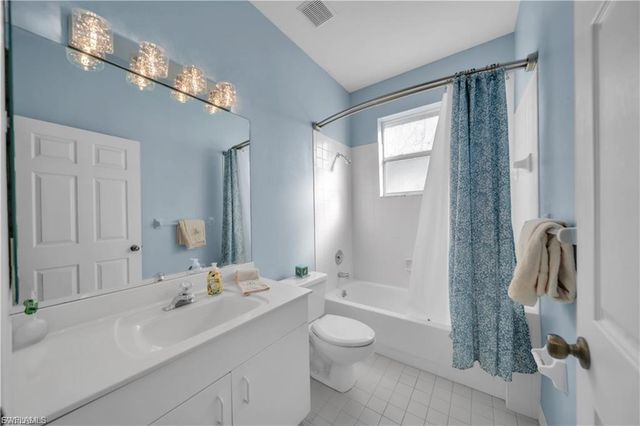 8601 Fairway Bend DR, Estero, FL 33967