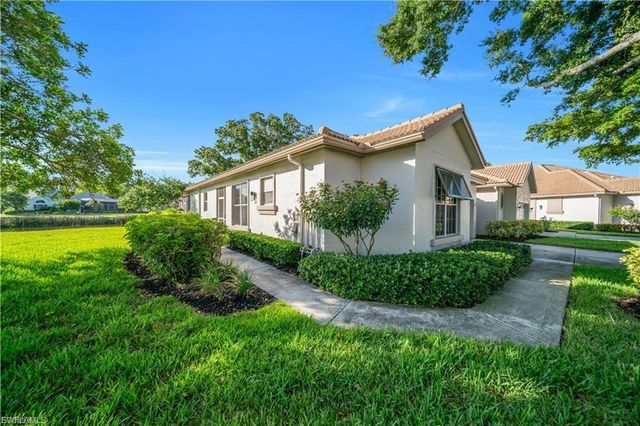 8601 Fairway Bend DR, Estero, FL 33967