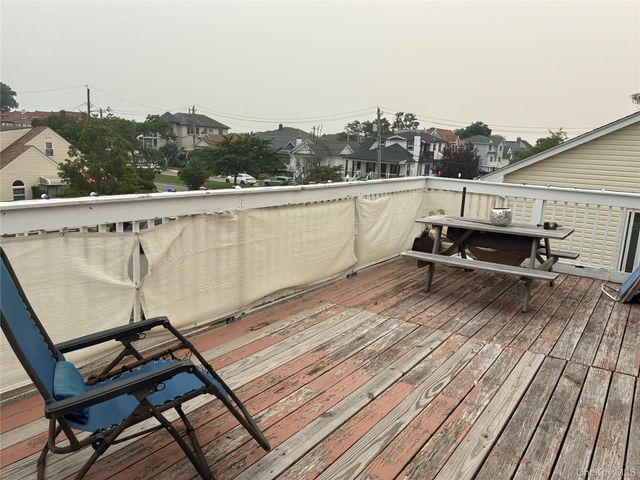 375 W Fulton Street, Long Beach, NY 11561