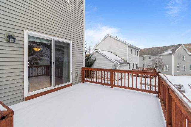 128 Thistle Hill Drive, Hinesburg, VT 05641