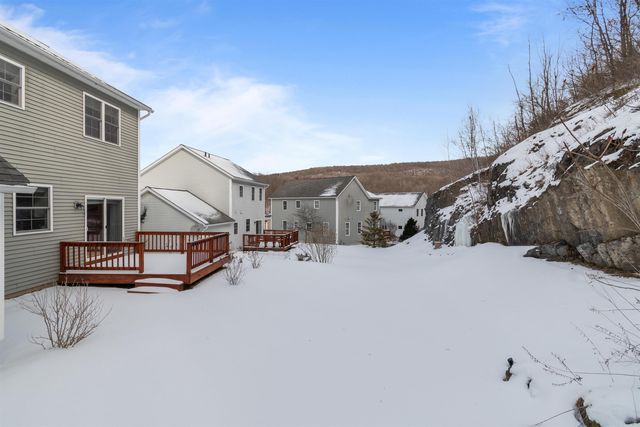 128 Thistle Hill Drive, Hinesburg, VT 05641
