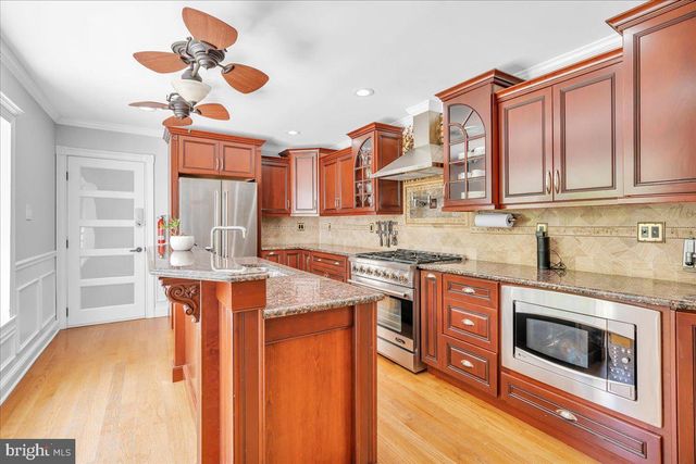 1900 CARDINAL LAKE DR, Cherry Hill, NJ 08003