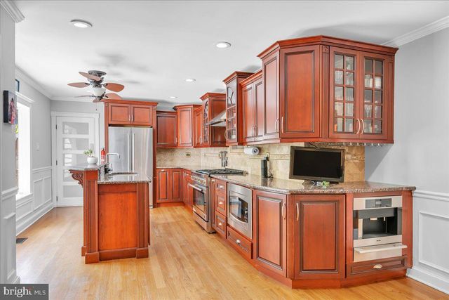 1900 CARDINAL LAKE DR, Cherry Hill, NJ 08003