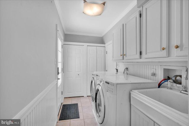 1900 CARDINAL LAKE DR, Cherry Hill, NJ 08003