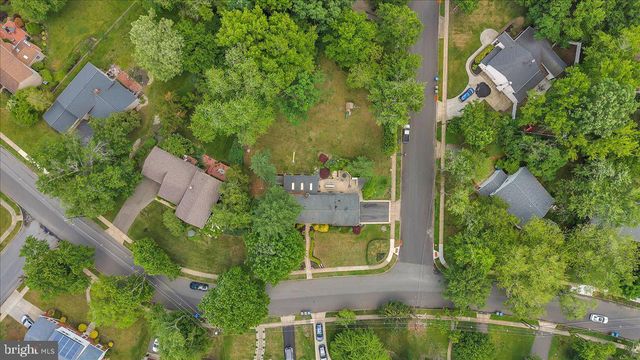 1900 CARDINAL LAKE DR, Cherry Hill, NJ 08003