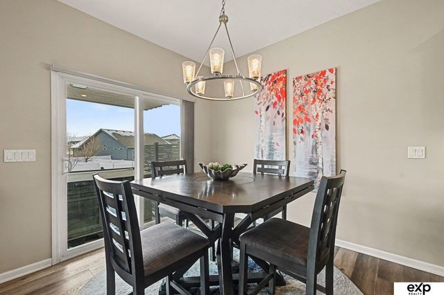 21371 Blaine Street, Elkhorn, NE 68022