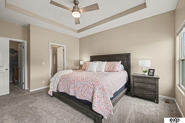 21371 Blaine Street, Elkhorn, NE 68022