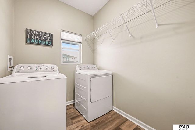 21371 Blaine Street, Elkhorn, NE 68022